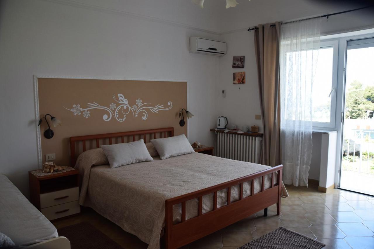 Villa Damecuta B&B อนากาปรี ภายนอก รูปภาพ