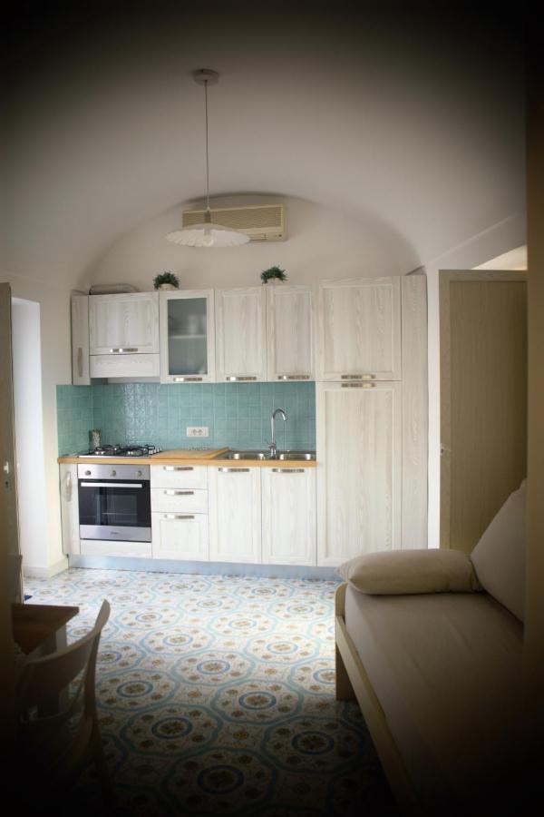 Villa Damecuta B&B อนากาปรี ภายนอก รูปภาพ