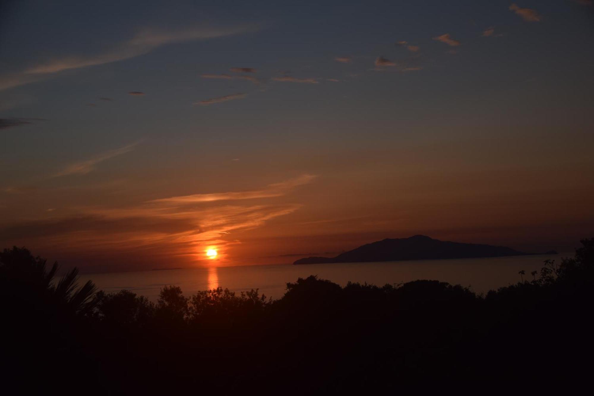 Villa Damecuta B&B อนากาปรี ภายนอก รูปภาพ
